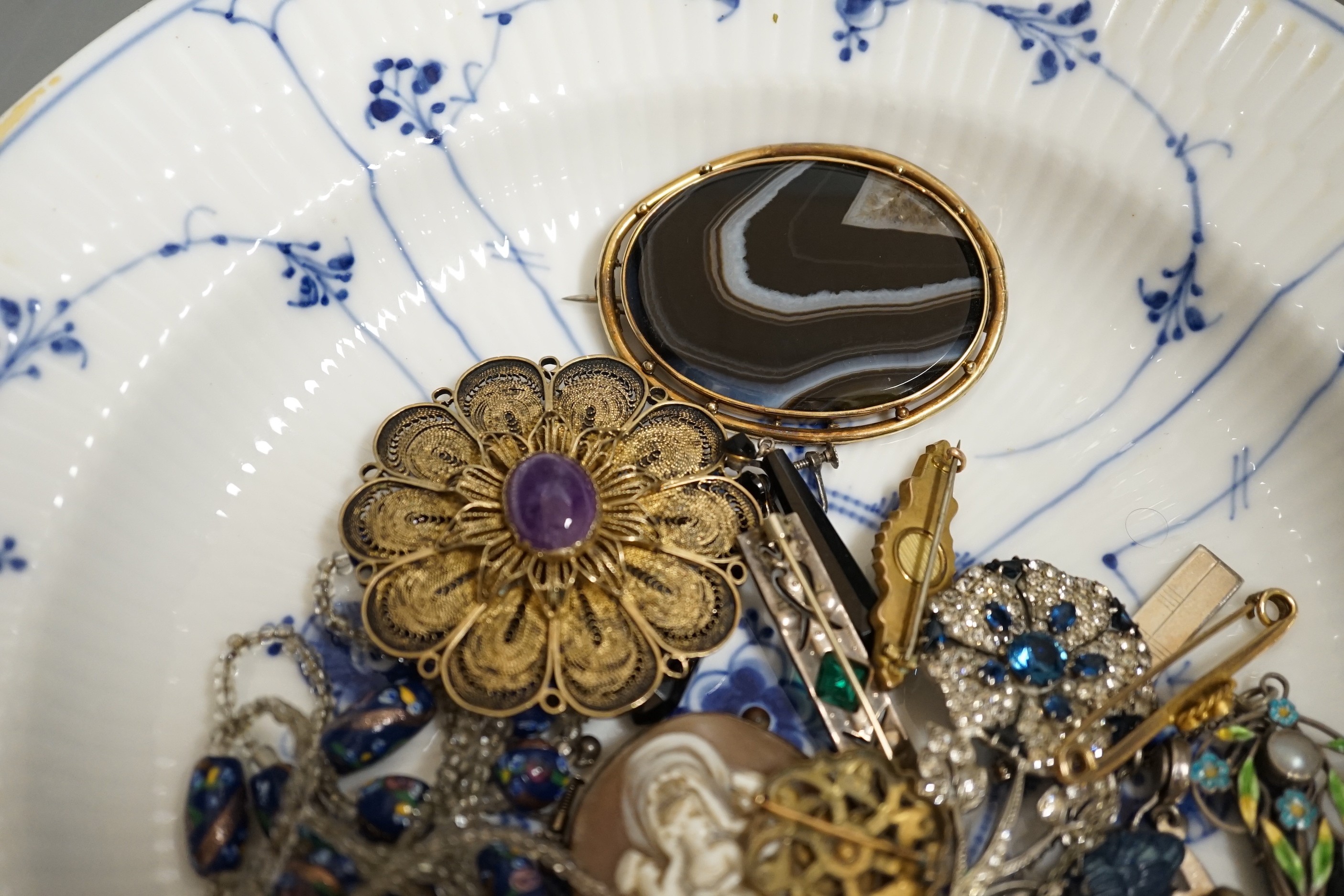 Two early 20th century yellow metal bar brooches, an Art Nouveau style enamelled sterling pendant, a chipped Royal Copenhagen bowl, etc.